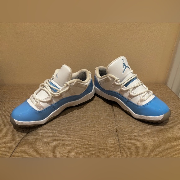 Jordan 11 Retro Low BP Sneakers Size 1 Y (Toddler) - Picture 7 of 8